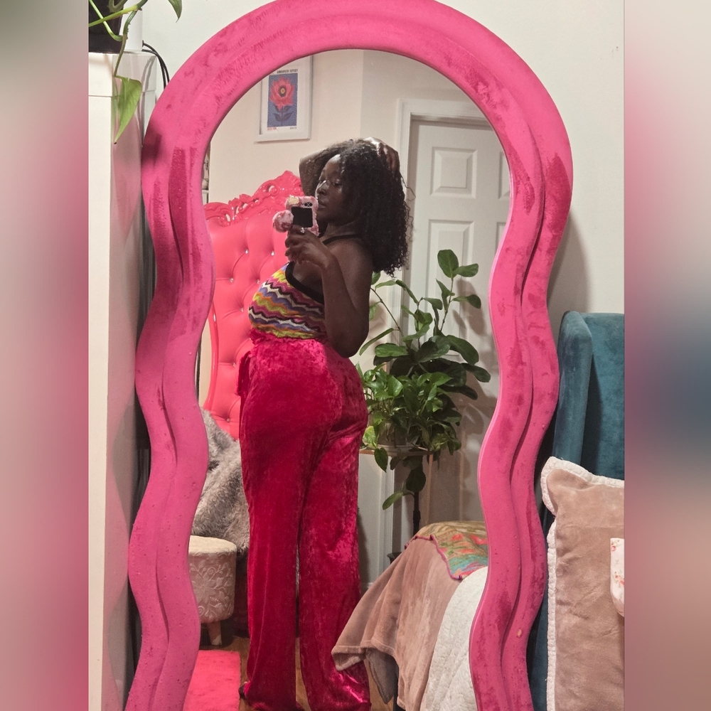 Pretty Little Thing - Fuschia Velvet Pants